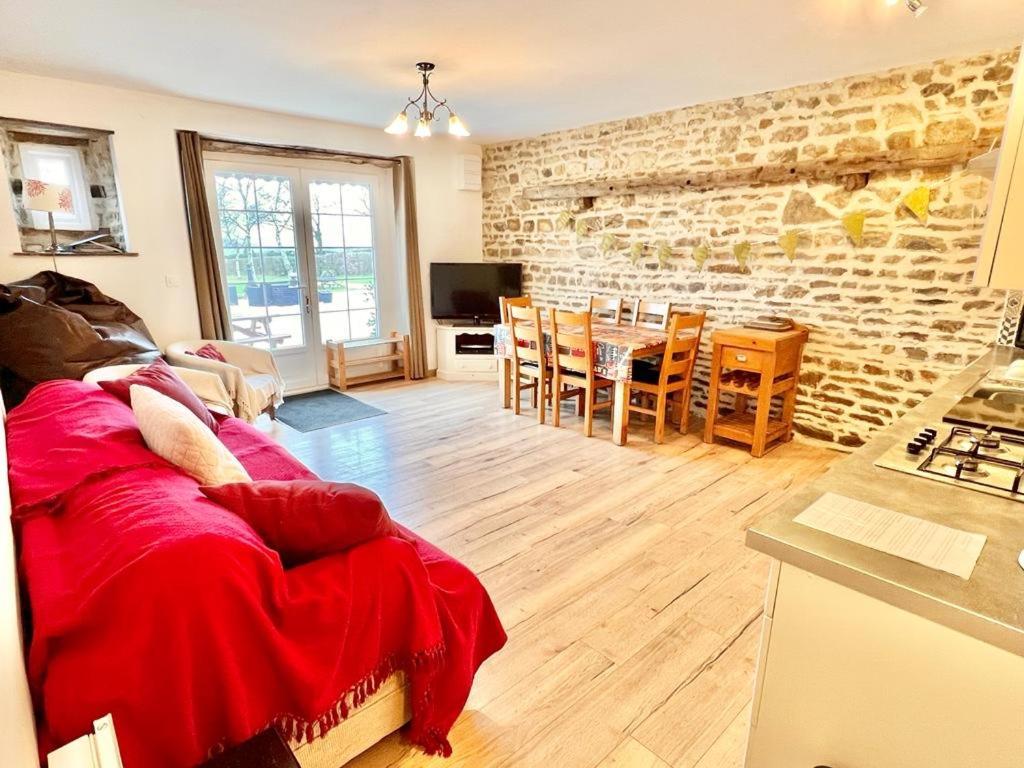 Greener Pastures - Normandy Self Catering Gites La Chapelle-Engerbold Exterior foto